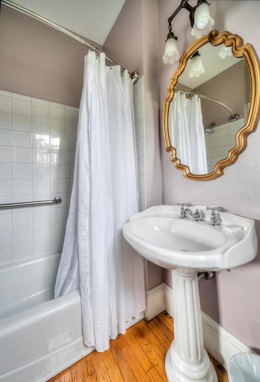 The Water Street Inn Кіттері Екстер'єр фото